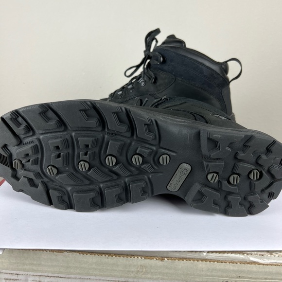 Men's Timberland Flume Mid Waterproof Boot - Picture 7 of 8